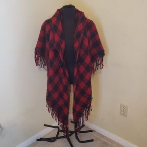 David & Young Shawl Poncho